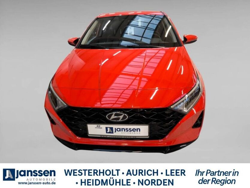 i20