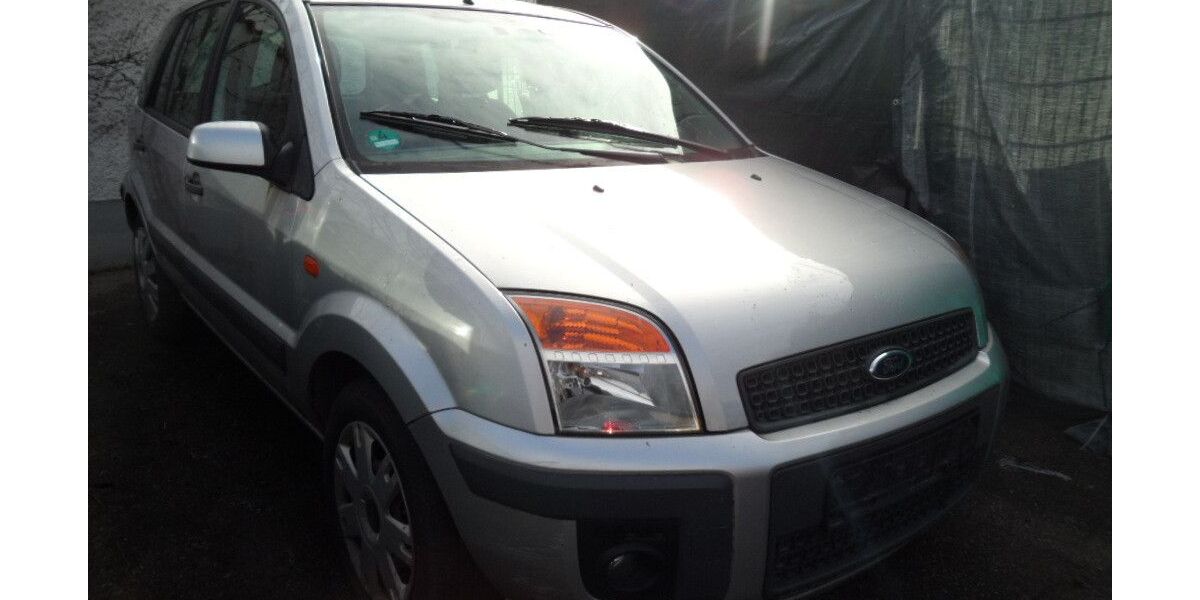 Ford Fusion 257.000 km 699 &euro; Regensburg 93055