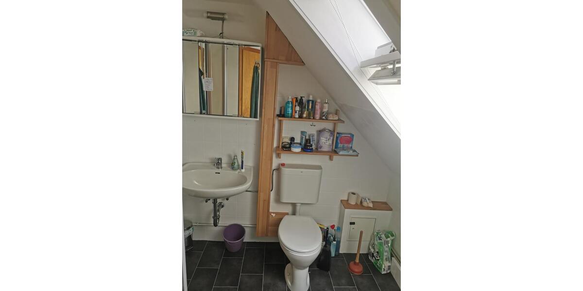 Dachgeschoßwohnung Einbeck - 3.5 Zimmer, 66 m&sup2;, 560&euro; | Angebot:26552105