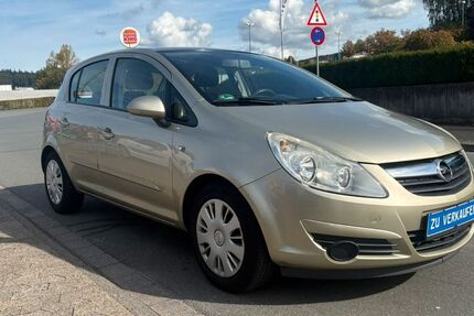 Opel Corsa 122.709 km 2.799 &euro; Olpe 57462