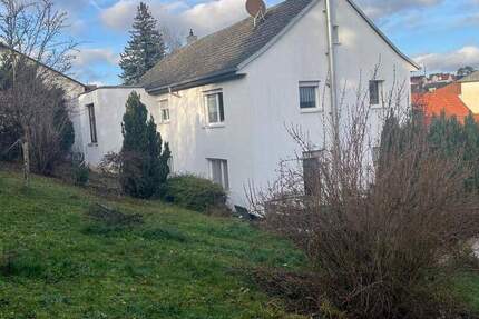 2-Familien-Haus, freistehend, hell, mit Ausblick über Rimpar 8 zimmer