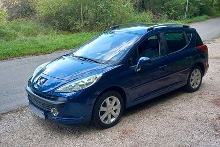 Peugeot 207 166.500 km 2.350 &euro; Tuttlingen 78532