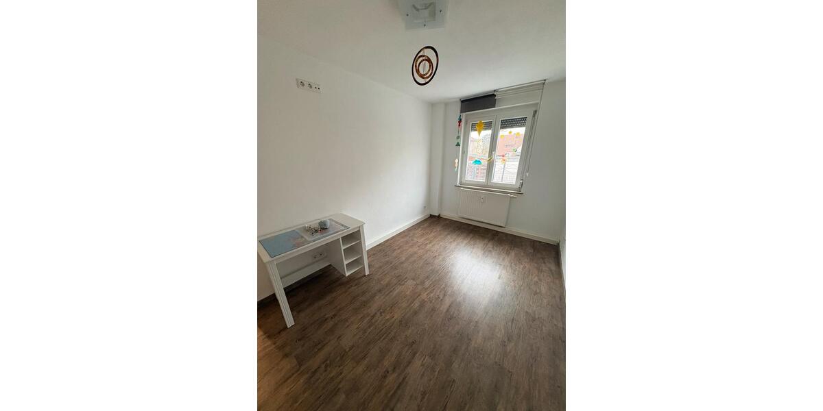 Erdgeschoßwohnung Süßen - 3 Zimmer, 62 m&sup2;, 750&euro; | Angebot:24664170