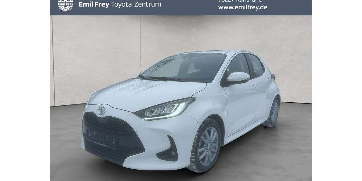 Toyota Yaris 30.811 km 15.500 &euro; Karlsruhe 76227