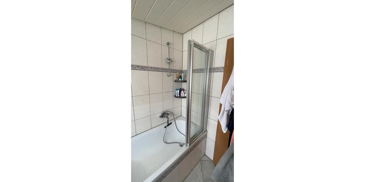 Dachgeschoßwohnung Giengen an der Brenz - 3 Zimmer, 80 m&sup2;, 950&euro; | Angebot:26286481