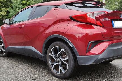 Toyota C-HR 68.600 km 18.500 &euro; Flensburg 24943