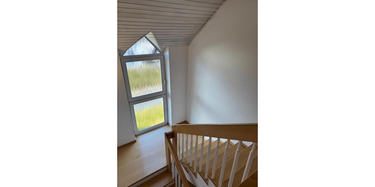 Einfamilienhaus Straubing - 5 Zimmer, 160 m&sup2;, 1.450&euro; | Angebot:25431384