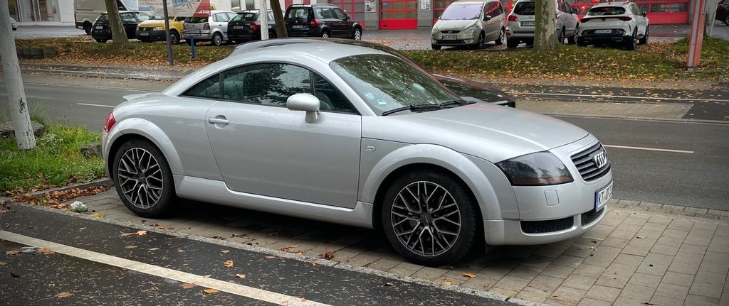 Audi TT 191.000 km 7.899 &euro; Würzburg 97070