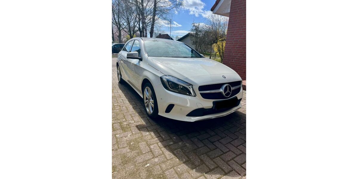 Mercedes-Benz A 180 80.506 km 15.500 &euro; Alfstedt 27432