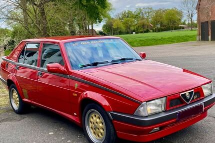 Alfa Romeo 75 105.000 km 9.900 &euro; Diepholz 49356