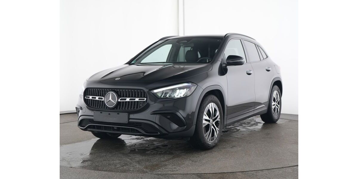 Mercedes-Benz GLA 200 16.485 km 37.050 &euro; Kronach 96317