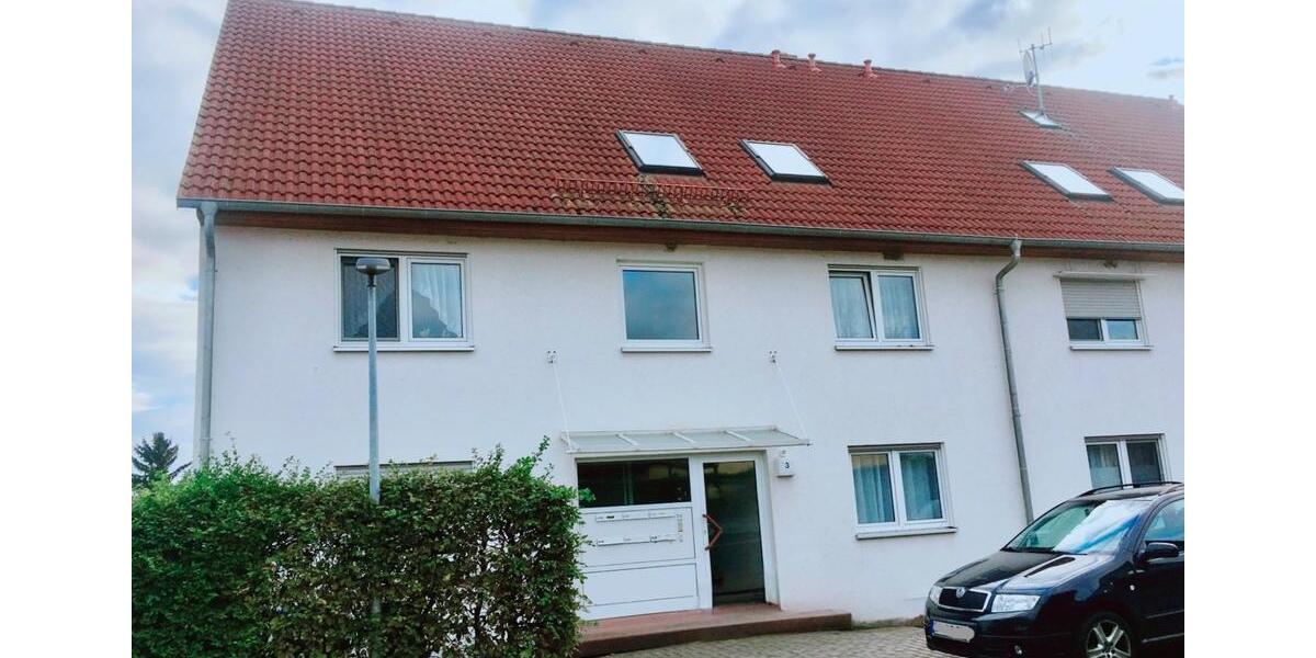 Helle ausbaufähige 2-Zi-Wohnung m. Balkon & Stellplatz bei Erfurt 2 zimmer