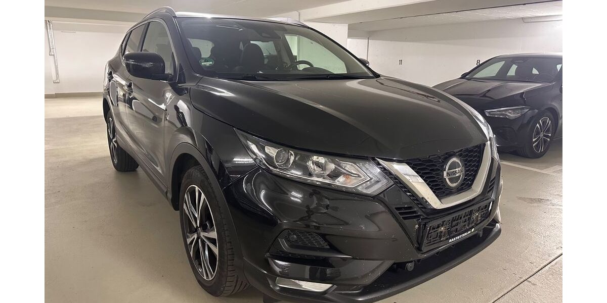 Nissan Qashqai 77.172 km 15.690 &euro; Bad Neuenahr 53474