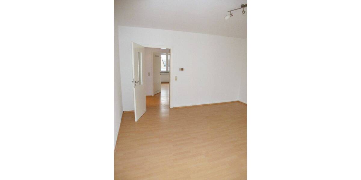 Etagenwohnung Dortmund Mitte - 3 Zimmer, 64 m&sup2;, 612&euro; | Angebot:26796901