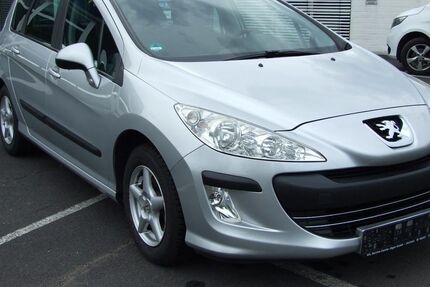 Peugeot 308 127.376 km 3.500 € Hünfeld 36088