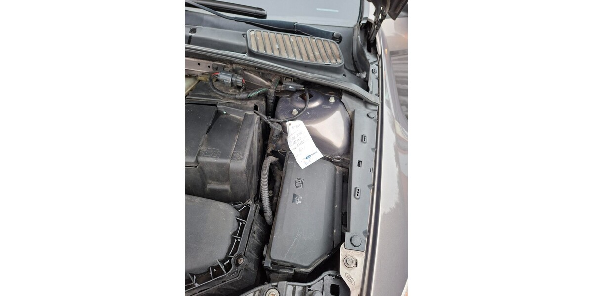 Ford Mondeo 182.000 km 7.700 &euro; Hamburg 20038