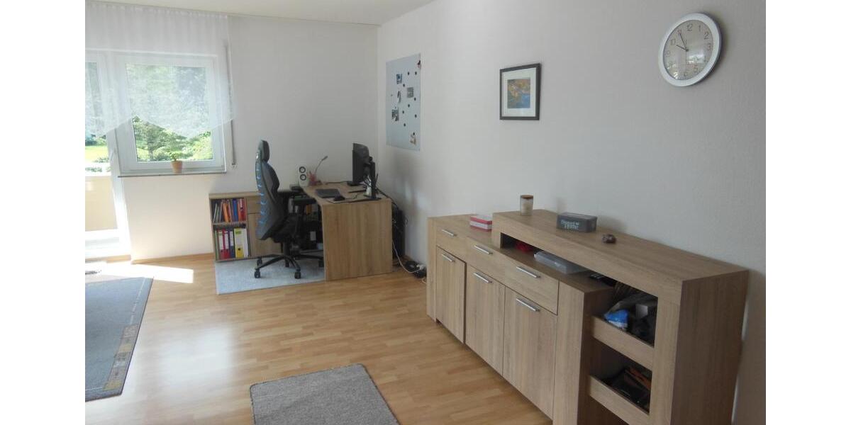 Hochparterre Ilmenau - 1 Zimmer, 48 m&sup2;, 375&euro; | Angebot:26660501