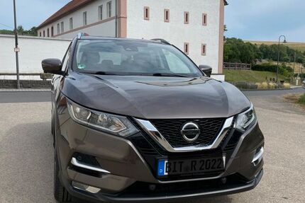 Nissan Qashqai 105.000 km 15.900 &euro; Minden 54310