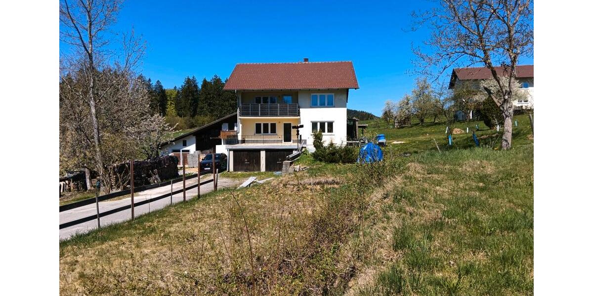 Etagenwohnung Rinchnach - 2 Zimmer, 72 m&sup2;, 950&euro; | Angebot:26341408