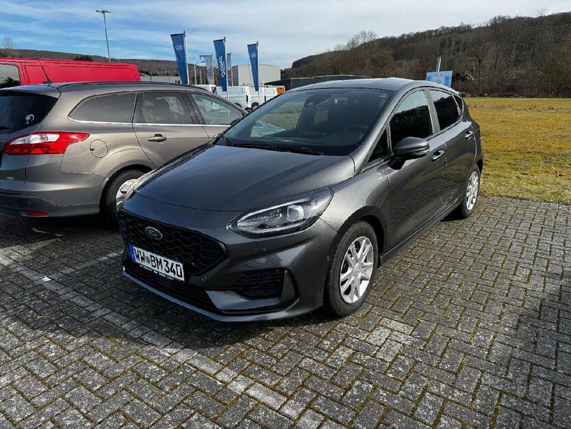 Ford Fiesta 25.000 km 21.990 € Nister 57645