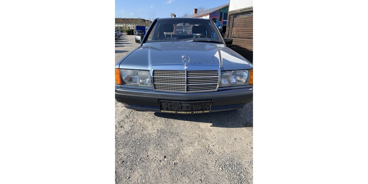 Mercedes-Benz 190 100.000 km 12.500 € Rastatt 76437
