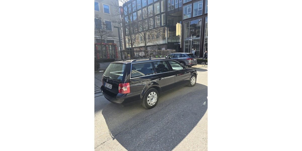 VW Variant 332.000 km 3.000 &euro; München 80313