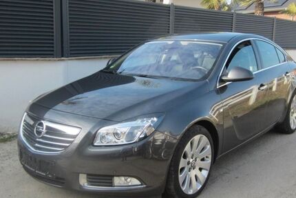 Opel Insignia 82.000 km 8.790 &euro; Öhringen-Cappel 74613