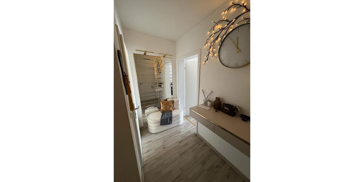 Erdgeschoßwohnung Grevenbroich Neuenhausen - 2 Zimmer, 64 m&sup2;, 850&euro; | Angebot:26350518