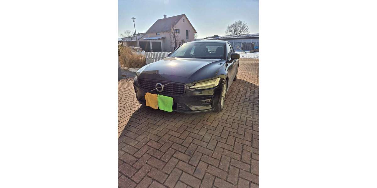 Volvo S60 60.000 km 29.200 &euro; Freudenberg 92272