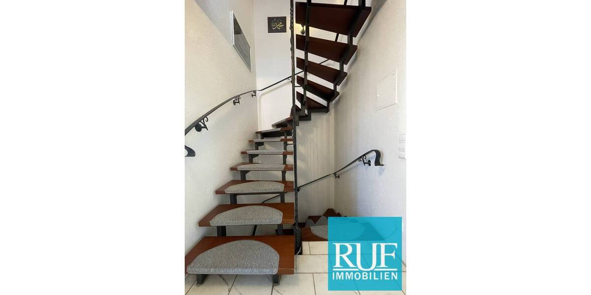 Reihenmittelhaus Pforzheim Eutingen - 4 Zimmer, 110 m&sup2;, 360.000&euro; | Angebot:25997914