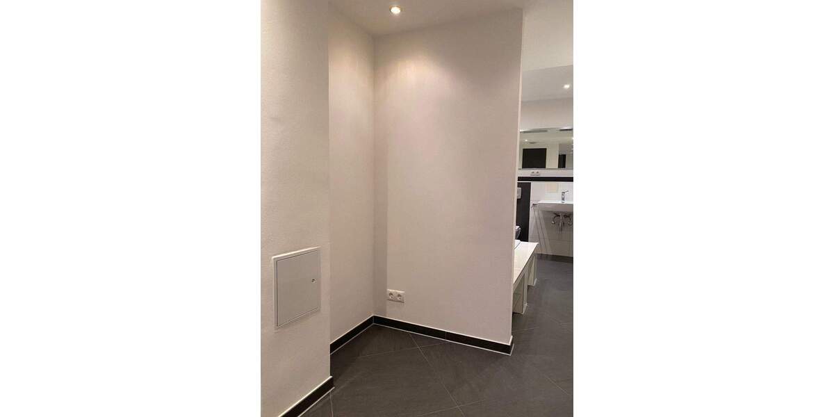 Bungalow Bonn Lannesdorf - 3 Zimmer, 151 m&sup2;, 2.195&euro; | Angebot:25729390