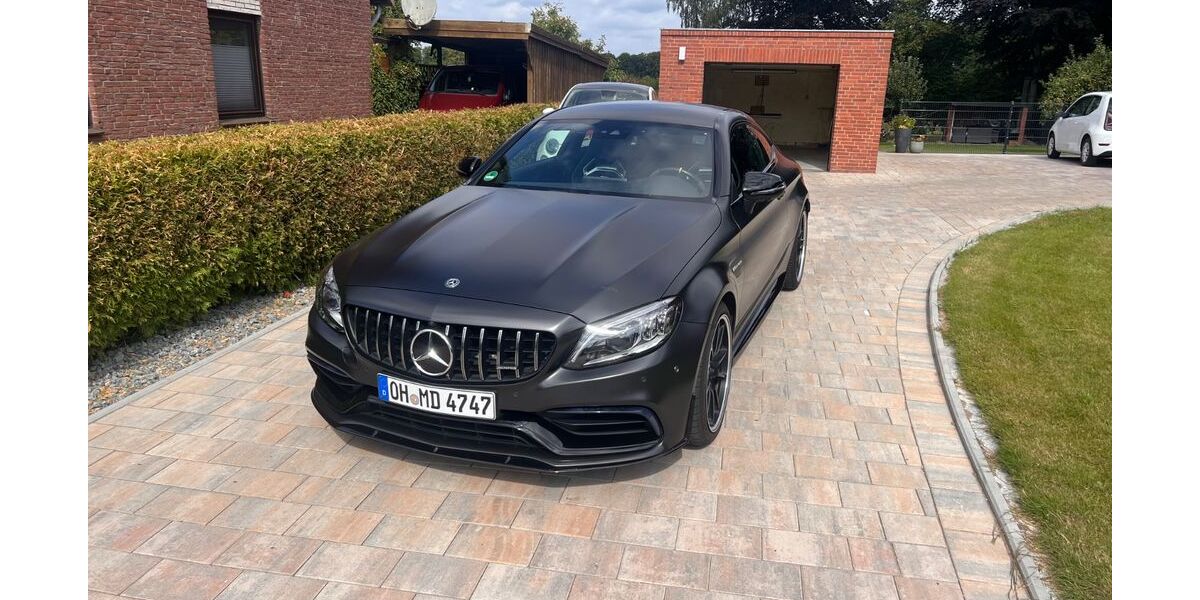 Mercedes-Benz C 63 AMG 79.900 km 64.500 &euro; Lehmkuhlen 24211