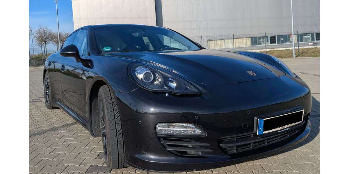 Porsche Panamera 199.800 km 21.900 &euro; Goslar, Stadt 38642