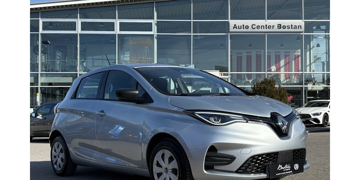 Renault ZOE Life/KEYLESS/LENKHZ./TEMPOMAT/1.HAND 62.409 km 12.900 &euro; Villingen-Schwenningen 78054