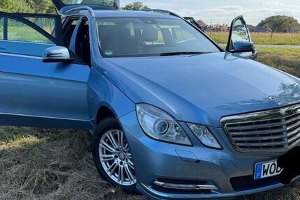 Mercedes E 200