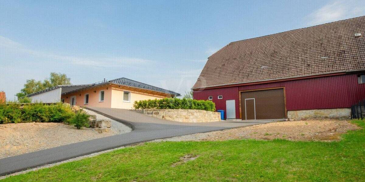 Bungalow Jüchsen Jüchsen - 4 Zimmer, 134 m&sup2;, 480.000&euro; | Angebot:26917292