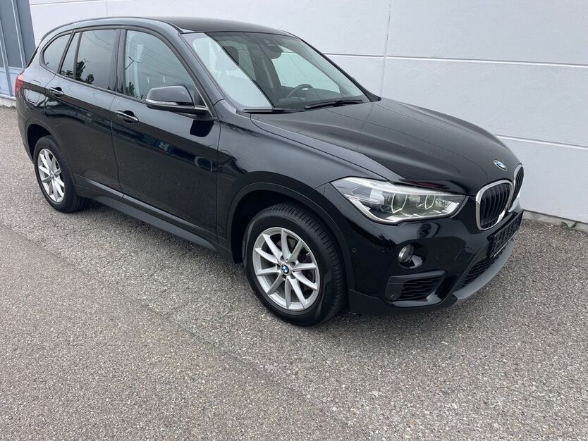 BMW X1 159.000 km 11.900 € Sindelfingen 71065