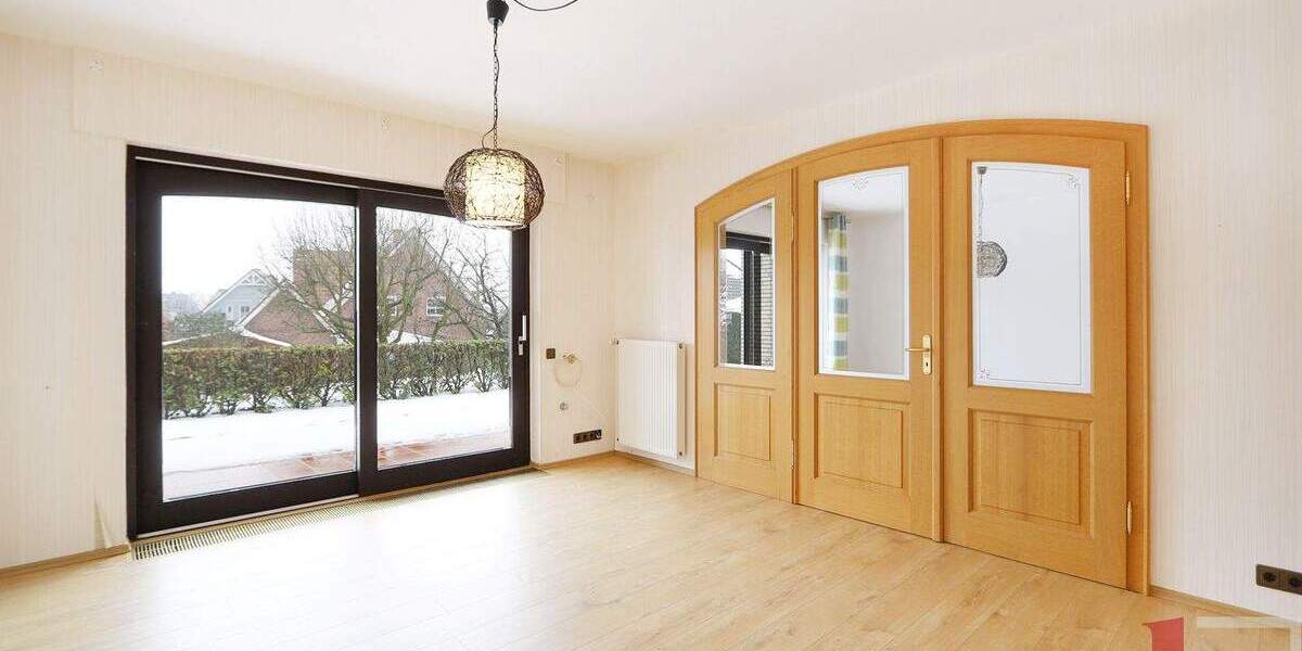 Einfamilienhaus Lohne (Oldenburg) Kroge - 9 Zimmer, 204 m&sup2;, 415.000&euro; | Angebot:25820191