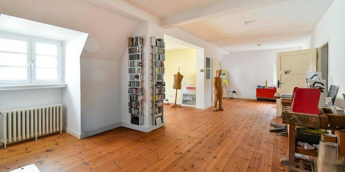 Reihenendhaus Duisburg Duissern - 9 Zimmer, 342 m&sup2;, 1.365.000&euro; | Angebot:26851078