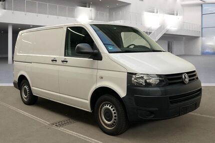 VW T5 Transporter 220.891 km 8.800 € Gilching bei München 82205