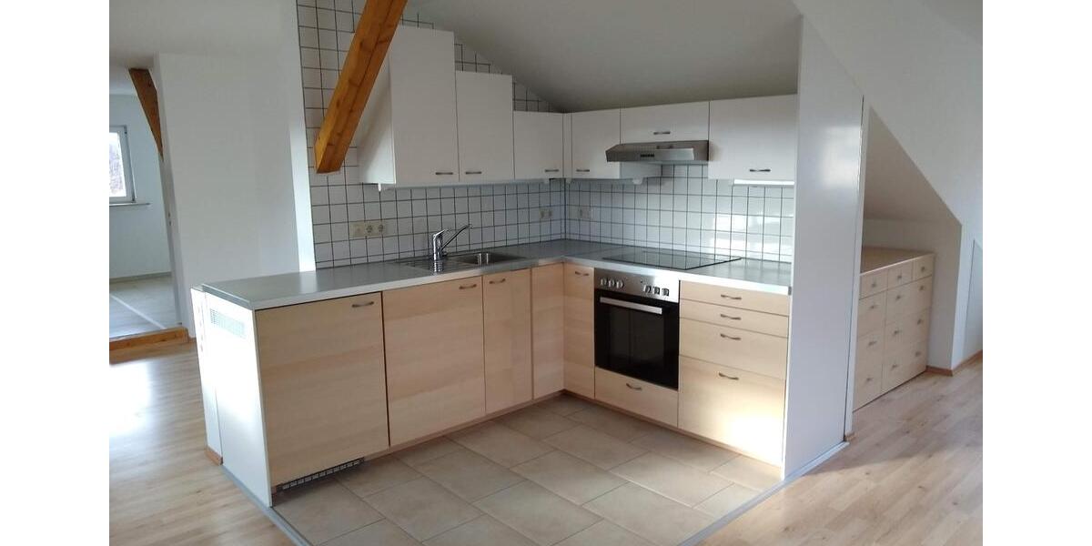 Dachgeschoßwohnung Brigachtal - 1 Zimmer, 52 m&sup2;, 470&euro; | Angebot:25292618