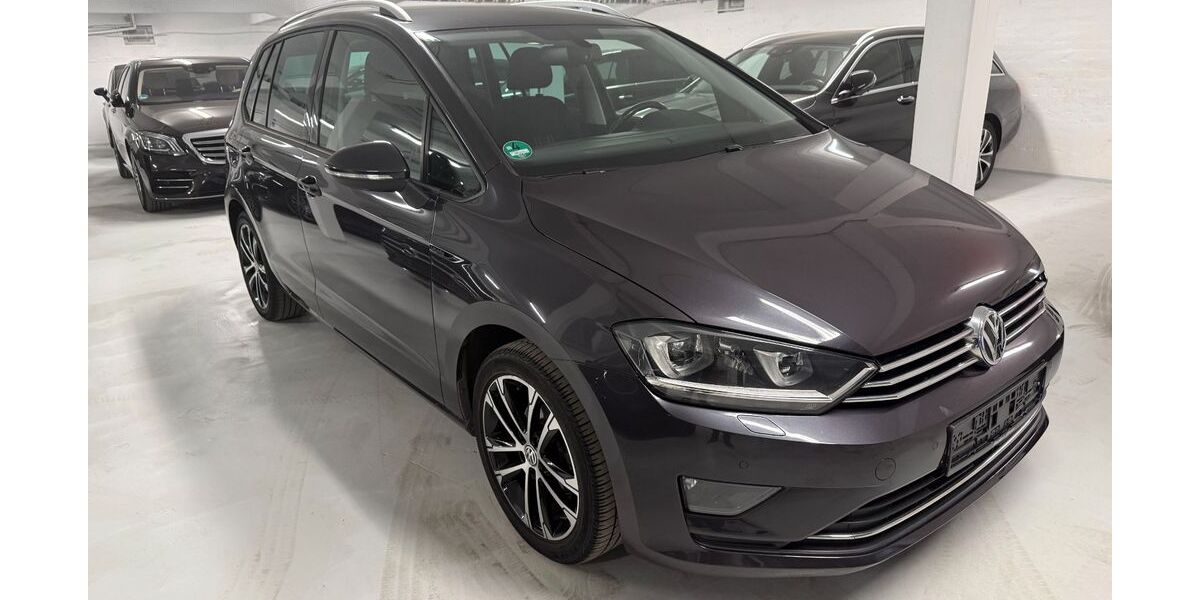 VW Golf Sportsvan 64.900 km 12.500 &euro; Bremen 28207