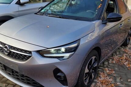 Opel Corsa 64.701 km 15.490 &euro; Brunsbüttel 25541