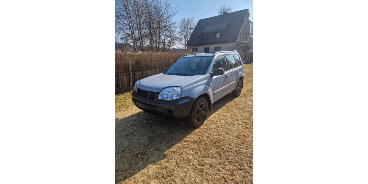 Nissan X-Trail 255.000 km 1.600 &euro; Münchberg 95213