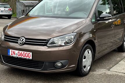 VW Touran 270.000 km 5.600 &euro; Ingolstadt 85057