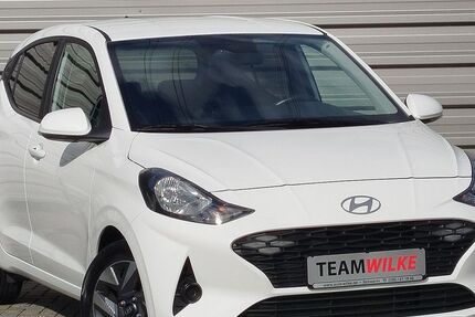 Hyundai i10 10.800 km 13.990 &euro; Schwerin 19061