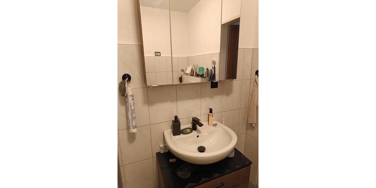Etagenwohnung Hildesheim Bockfeld - 3 Zimmer, 80 m&sup2;, 200.000&euro; | Angebot:27153803