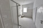 Erstbezug Moderne 4-Zi-Souterrain-Whg WFL 94,5 m² Energiesparhaus QNG Terrasse ab 01.09.2026 zu vermieten! - Etagenwohnung Windischeschenbach | Angebot:27024074