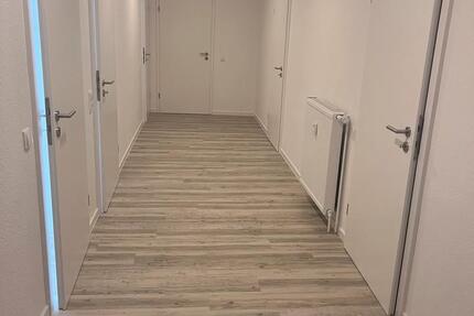 Wohnung Lübbecke - 5 Zimmer, 150 m&sup2;, 950&euro; | Angebot:26341711