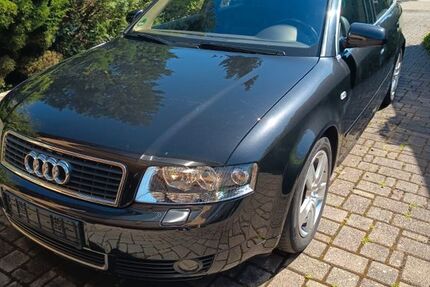 Audi A4 230.000 km 2.499 &euro; Pfedelbach 74629
